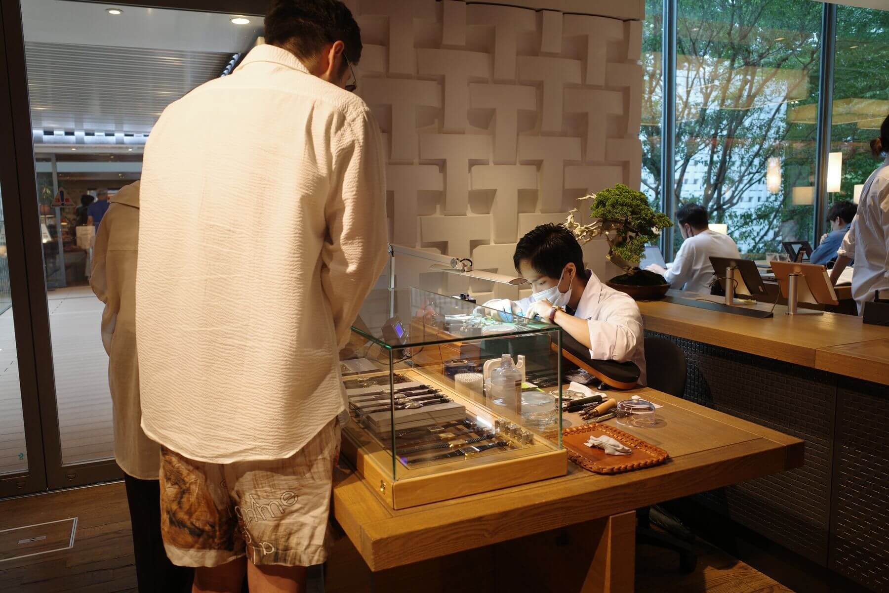  _5_https://staging.eguchi-store.jp/test01/eguchiwp/wp-content/uploads/tsutaya-15.jpg