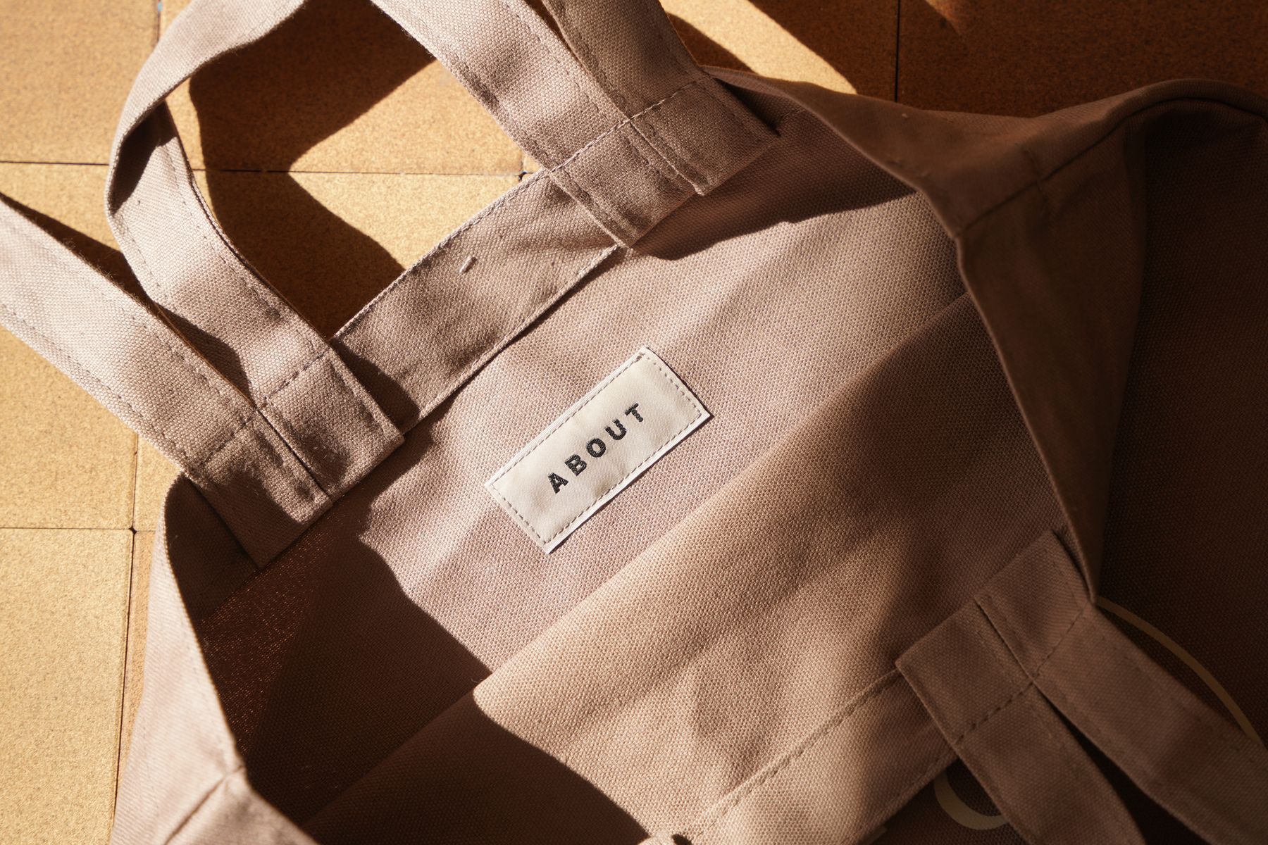 ECW TOTE BAG with ABOUT STORY
