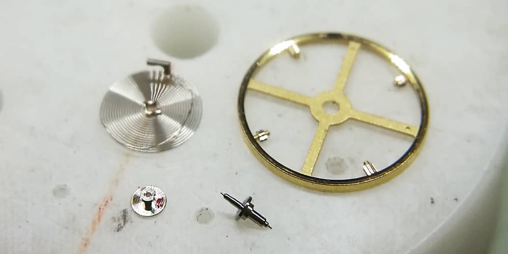 _787_https://staging.eguchi-store.jp/test02/_BK/wp-content/uploads/rolex-balance-staff.jpg